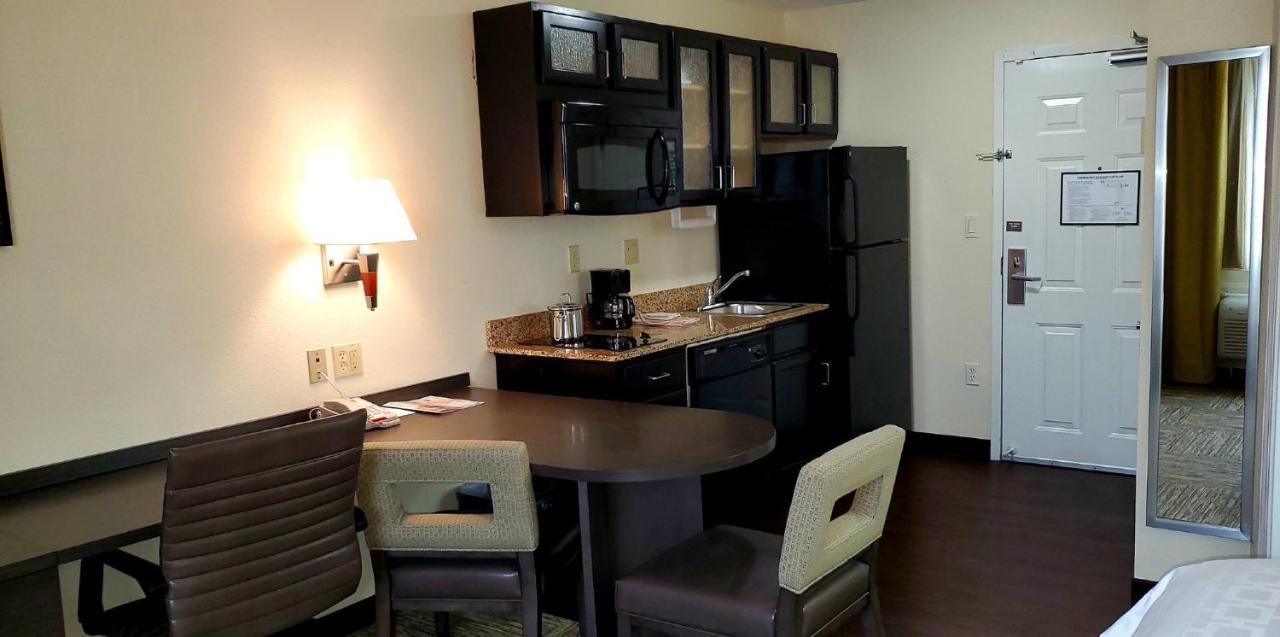 Candlewood Suites Houston Medical Center By Ihg Екстер'єр фото